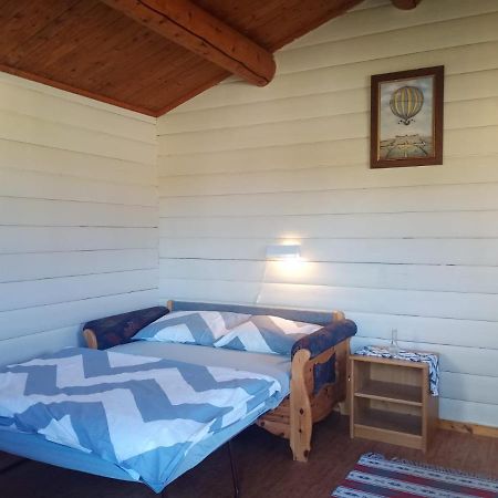 Lubbenes Gard Bed & Breakfast Молде Екстериор снимка